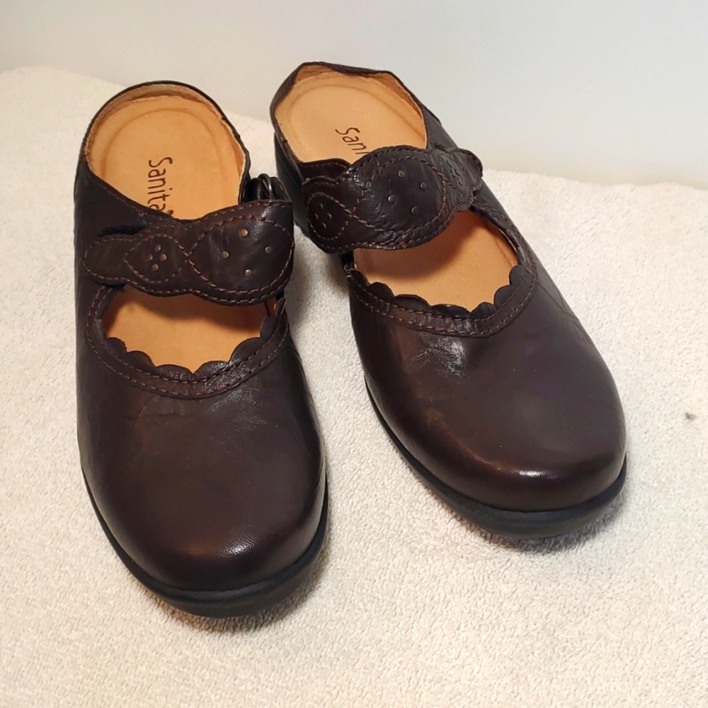 Sanita Dark Brown Mary Jane Clogs with Scalloped Strap